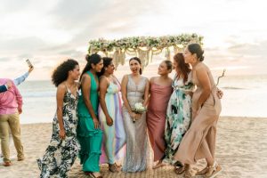 what to dress in a wedding